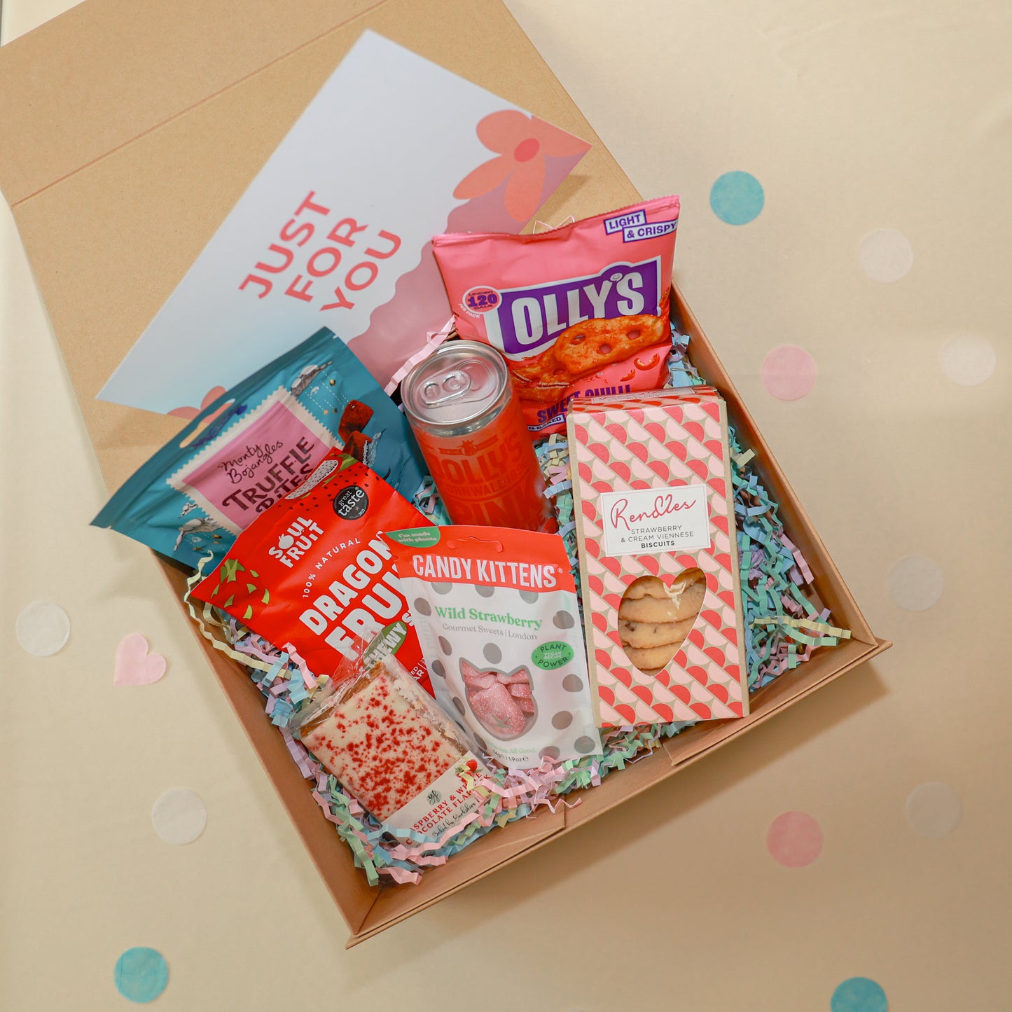 Luxury Pregnancy Mama to Be Hamper - Sweet Treats & Snacks -  Countdown to Cuddles Hamper