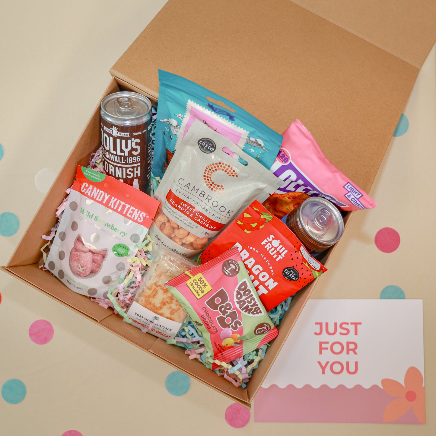 Luxury British Snack Hamper - Sweet Treats & Snacks - The Great British Snack-Off Hamper