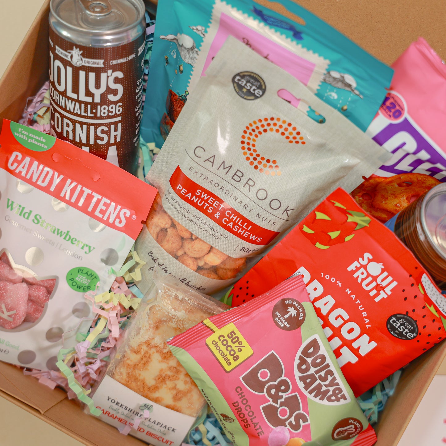 Luxury British Snack Hamper - Sweet Treats & Snacks - The Great British Snack-Off Hamper