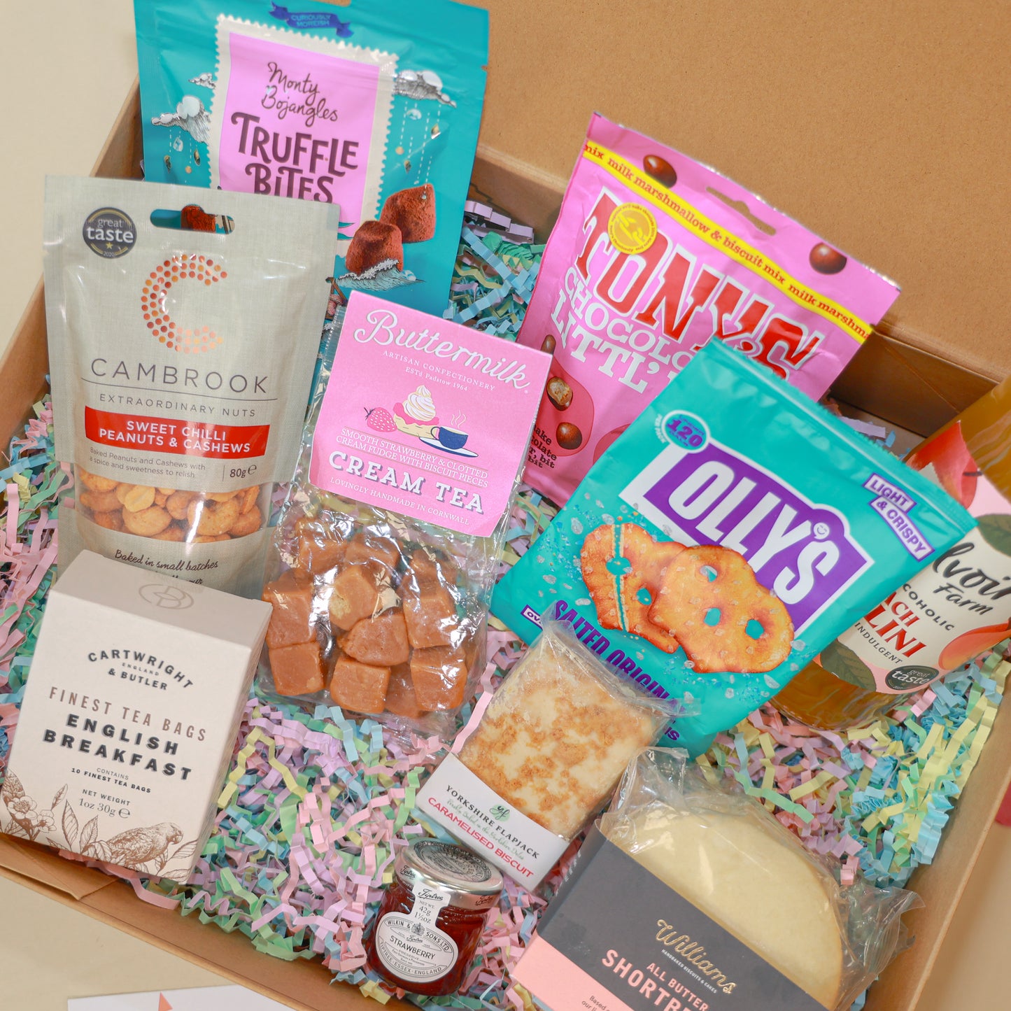 Luxury New Home Hamper - Sweet Treats & Snacks -  Unbox, Unwind, Repeat Hamper